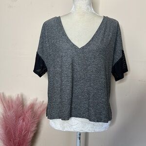 Beyond yoga • space dye mesh crop vneck tee